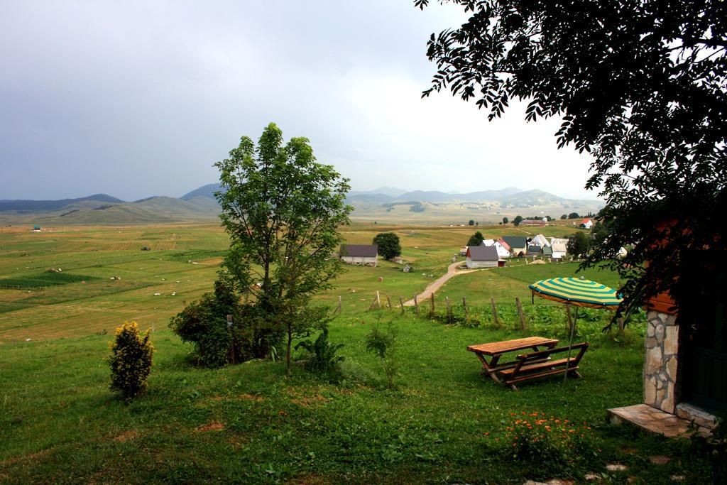 Family Farm Bungalow جابلياك المظهر الخارجي الصورة